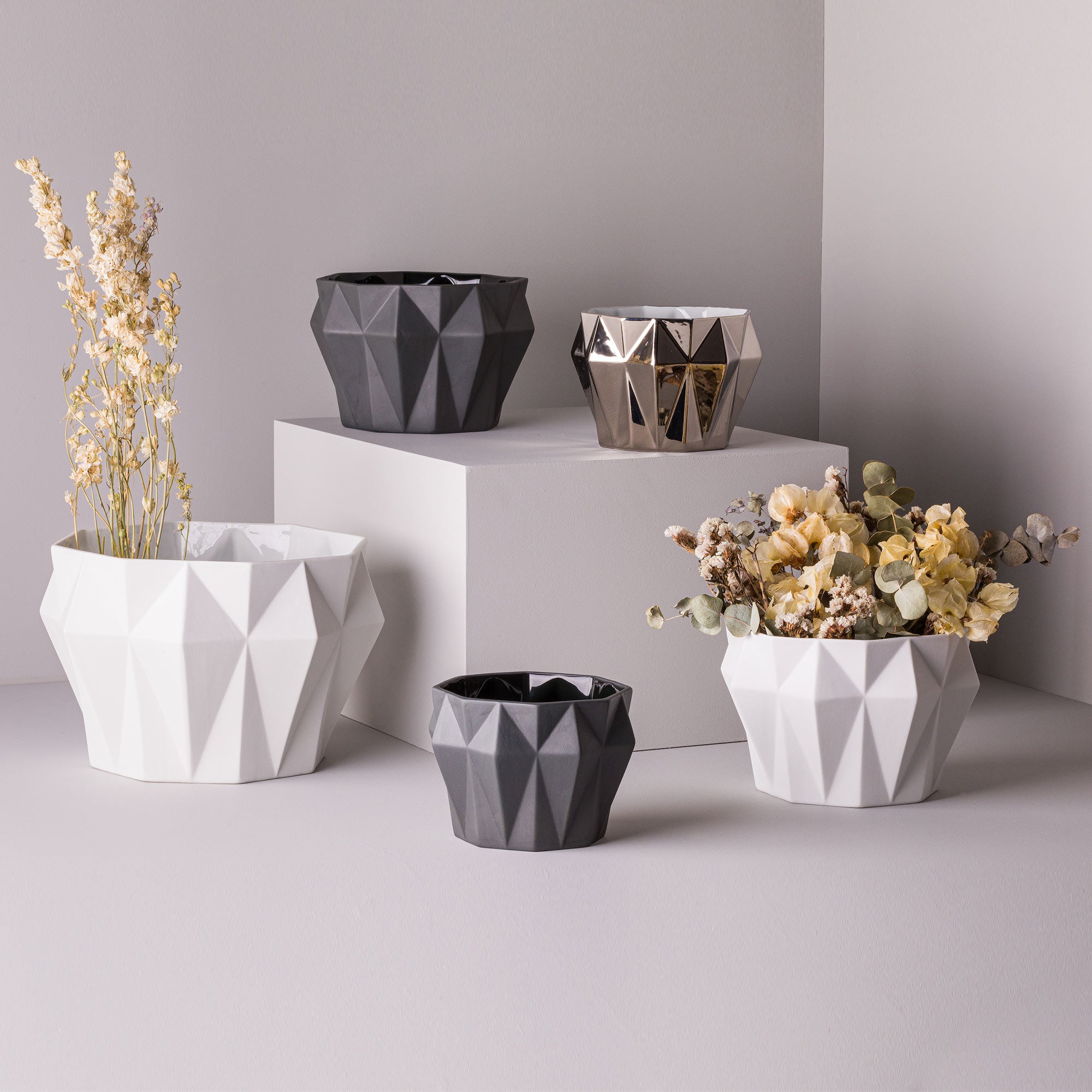 Diamante P Porcelain Pot (h10 cm) - Holaria