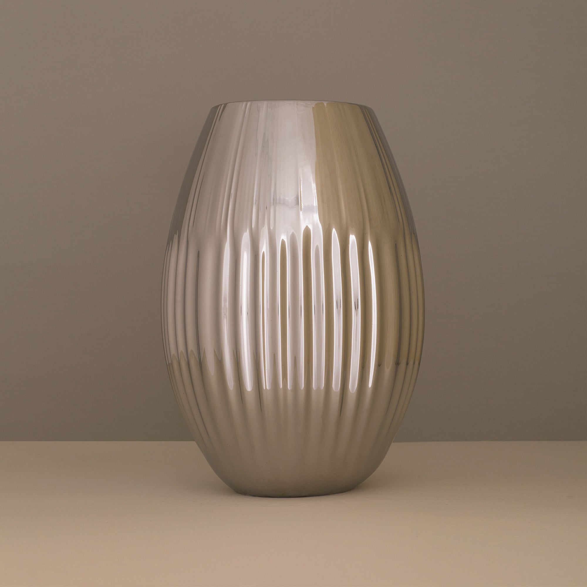 Drapeado G Porcelain Vase (h38 cm) - Holaria