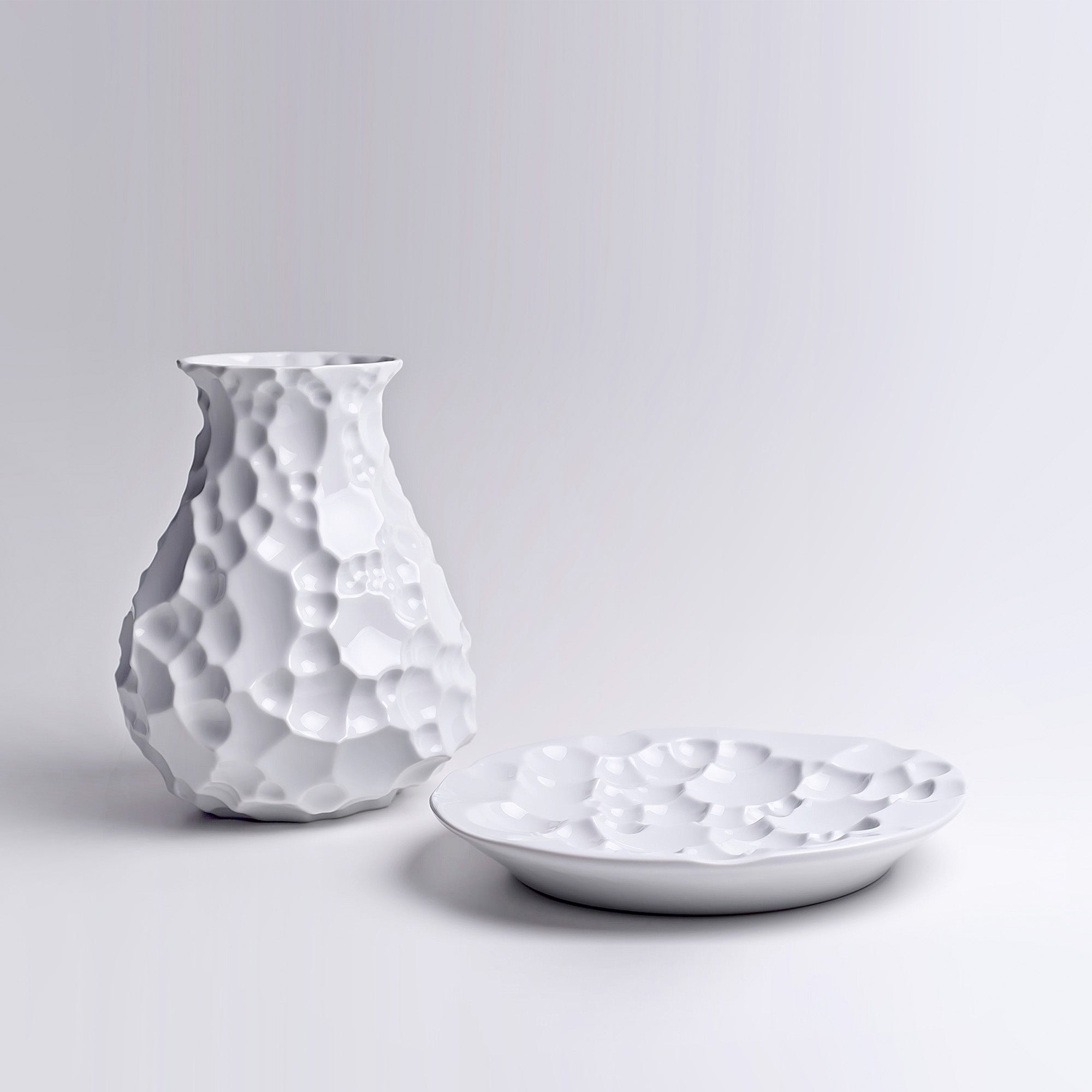 Krater Porcelain Tray Table Centerpiece (Ø33 x h2 cm) - Holaria