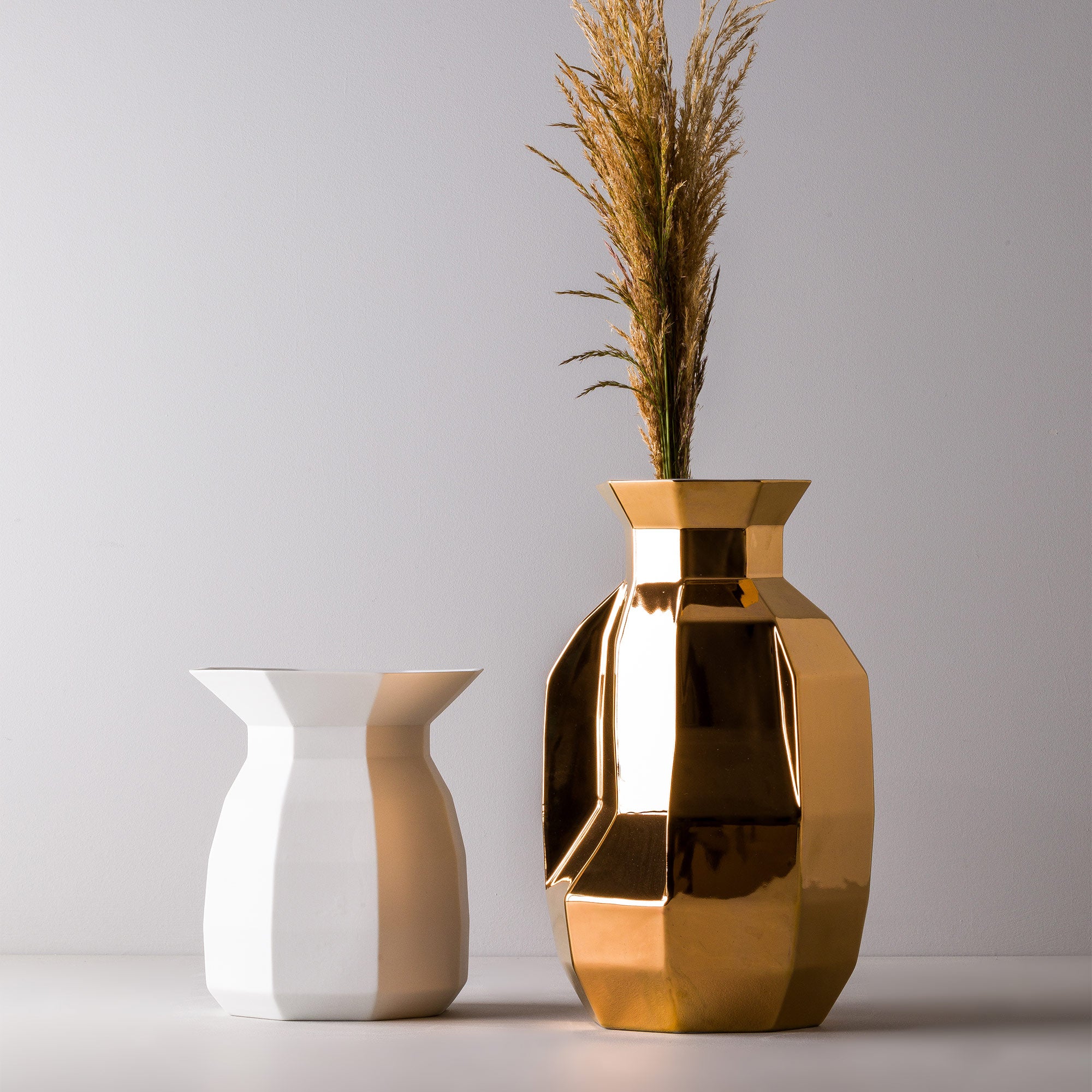 Meridiano G4 Porcelain Vase (h32 cm) - Holaria