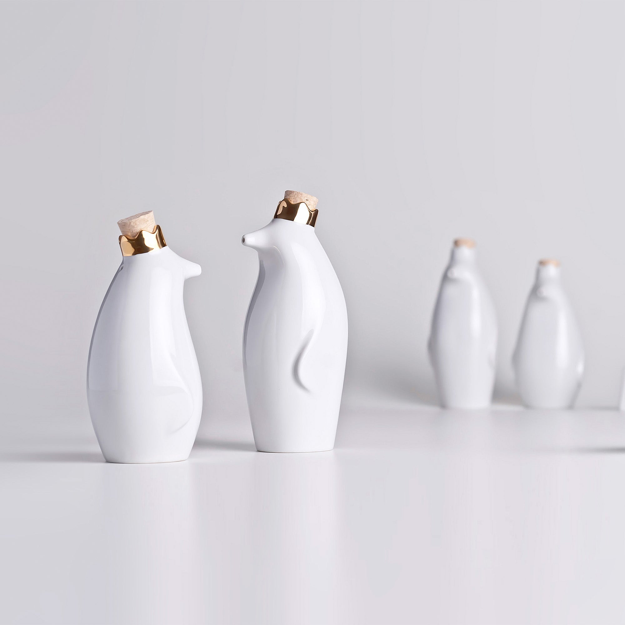 Penguin King - Porcelain Oil & Vinegar Dispensers Set