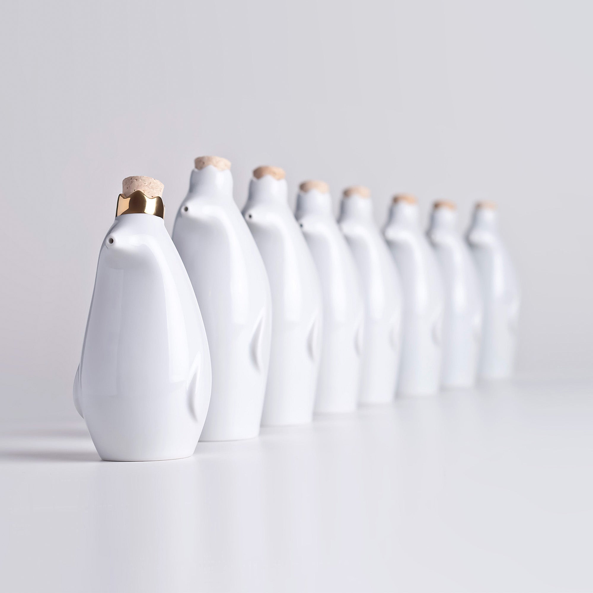 Penguin King - Porcelain Oil & Vinegar Dispensers Set