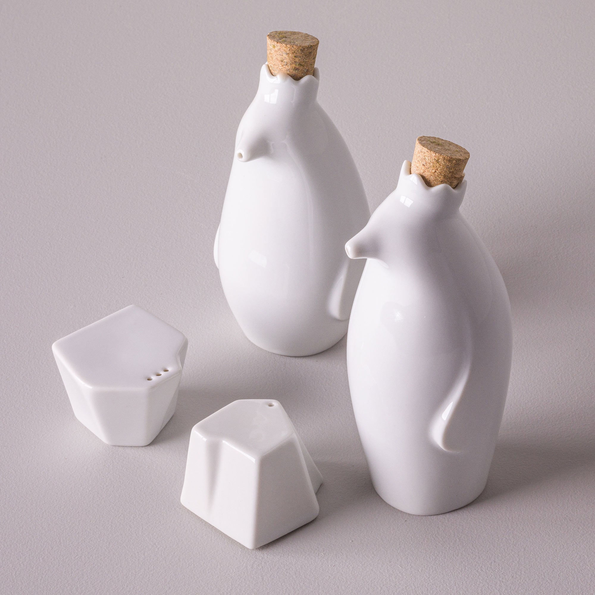 Penguin King - Porcelain Oil & Vinegar Dispensers Set