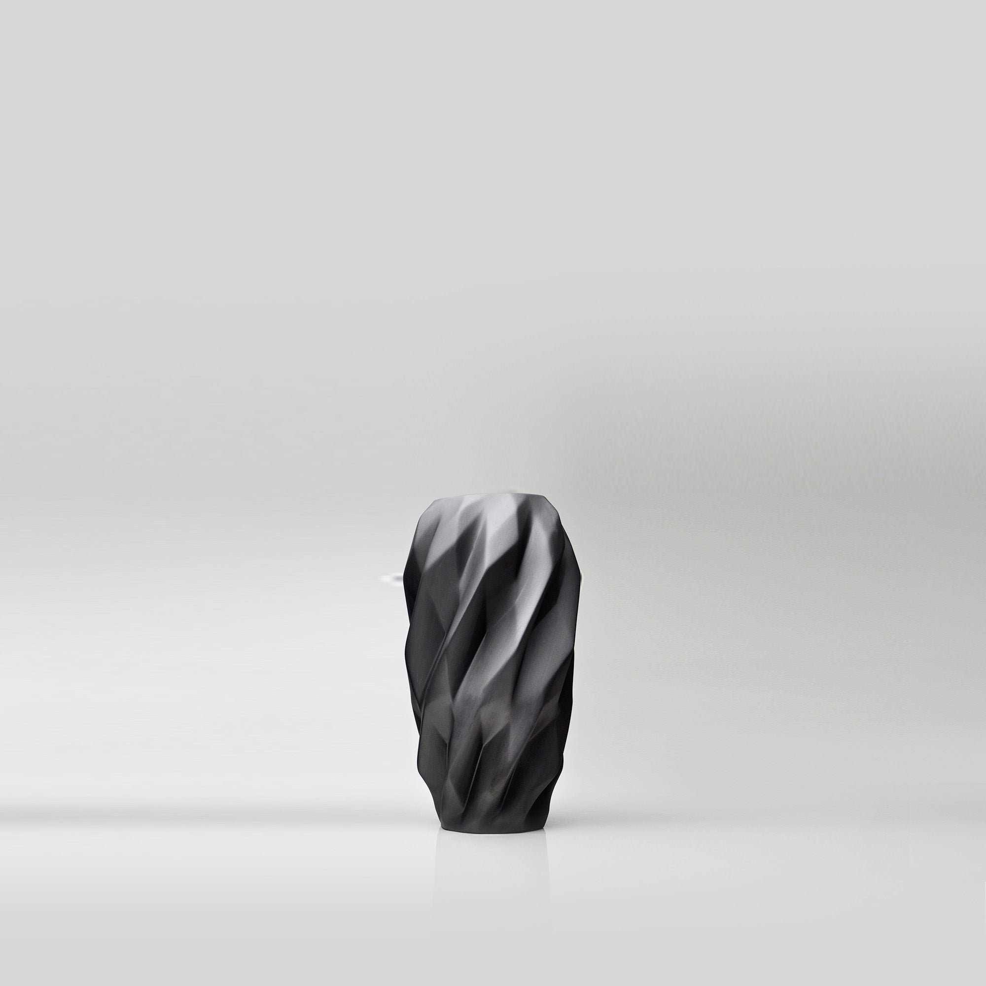 Plissan Geométrico G Porcelain Vase (h20 cm) - Holaria