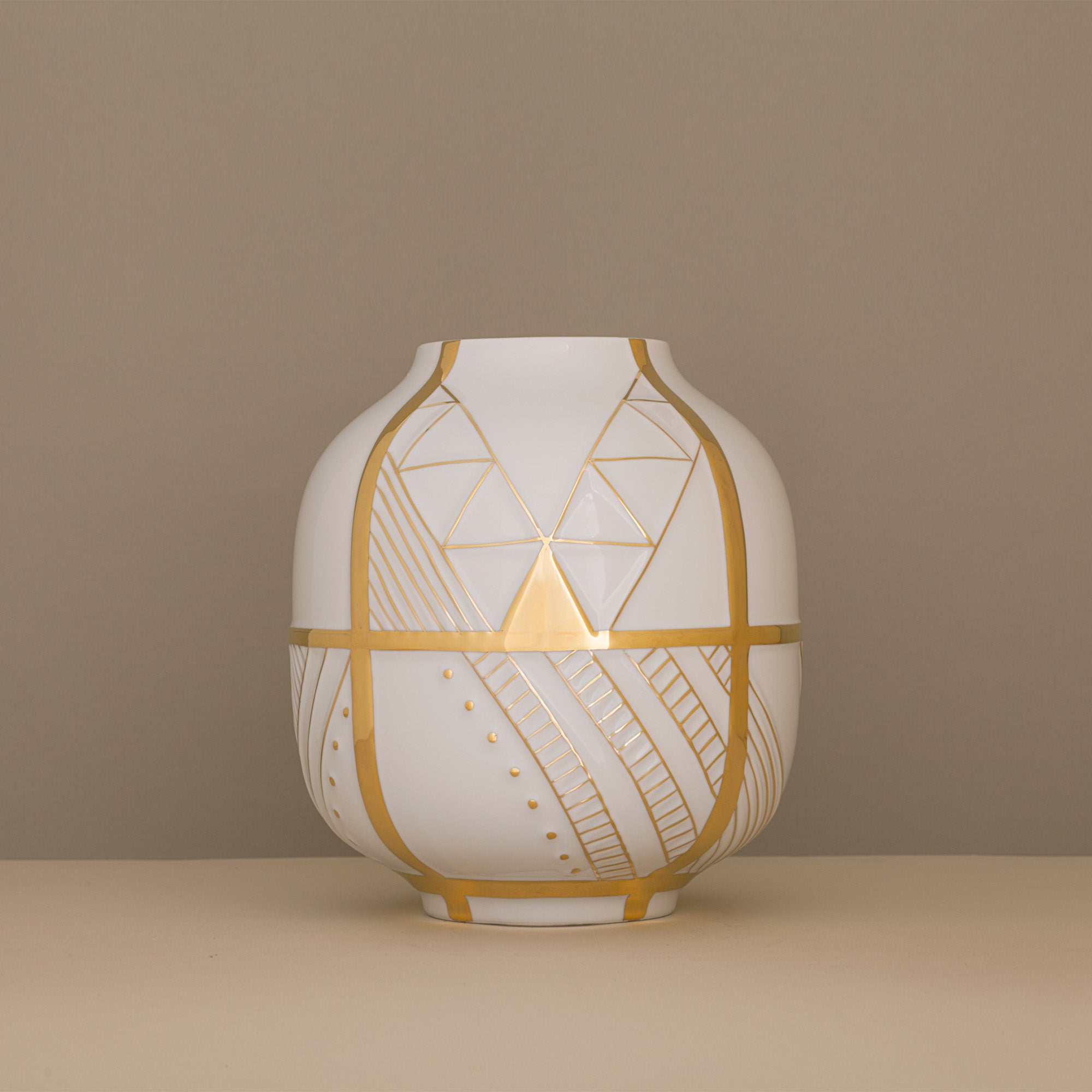 Asurini Porcelain Vase (h31 cm) - Holaria