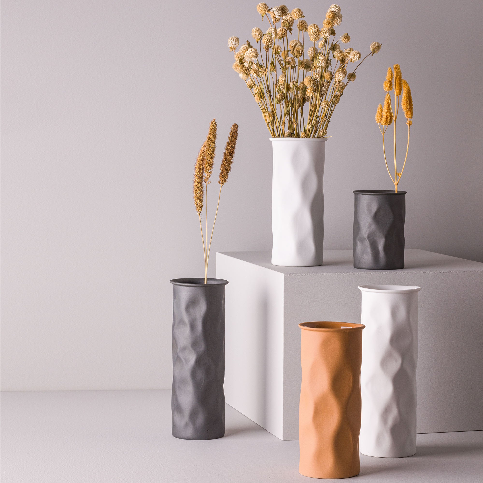 Batuque M Porcelain Vase (h21 cm) - Holaria