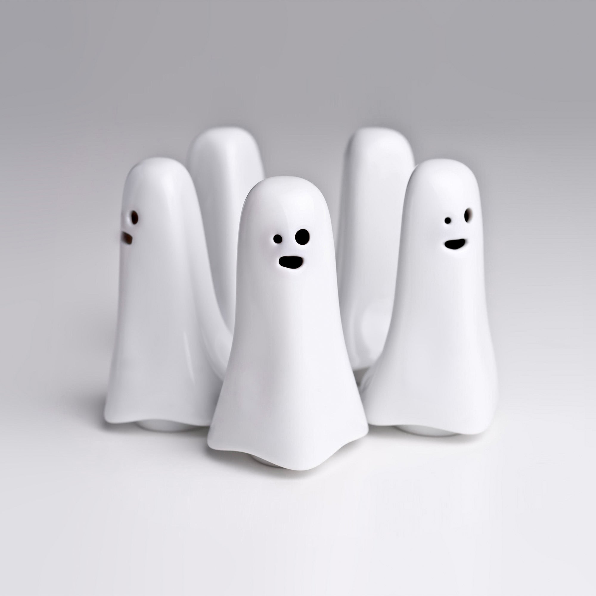 Booh! Porcelain Salt And Pepper Shaker Set - Holaria
