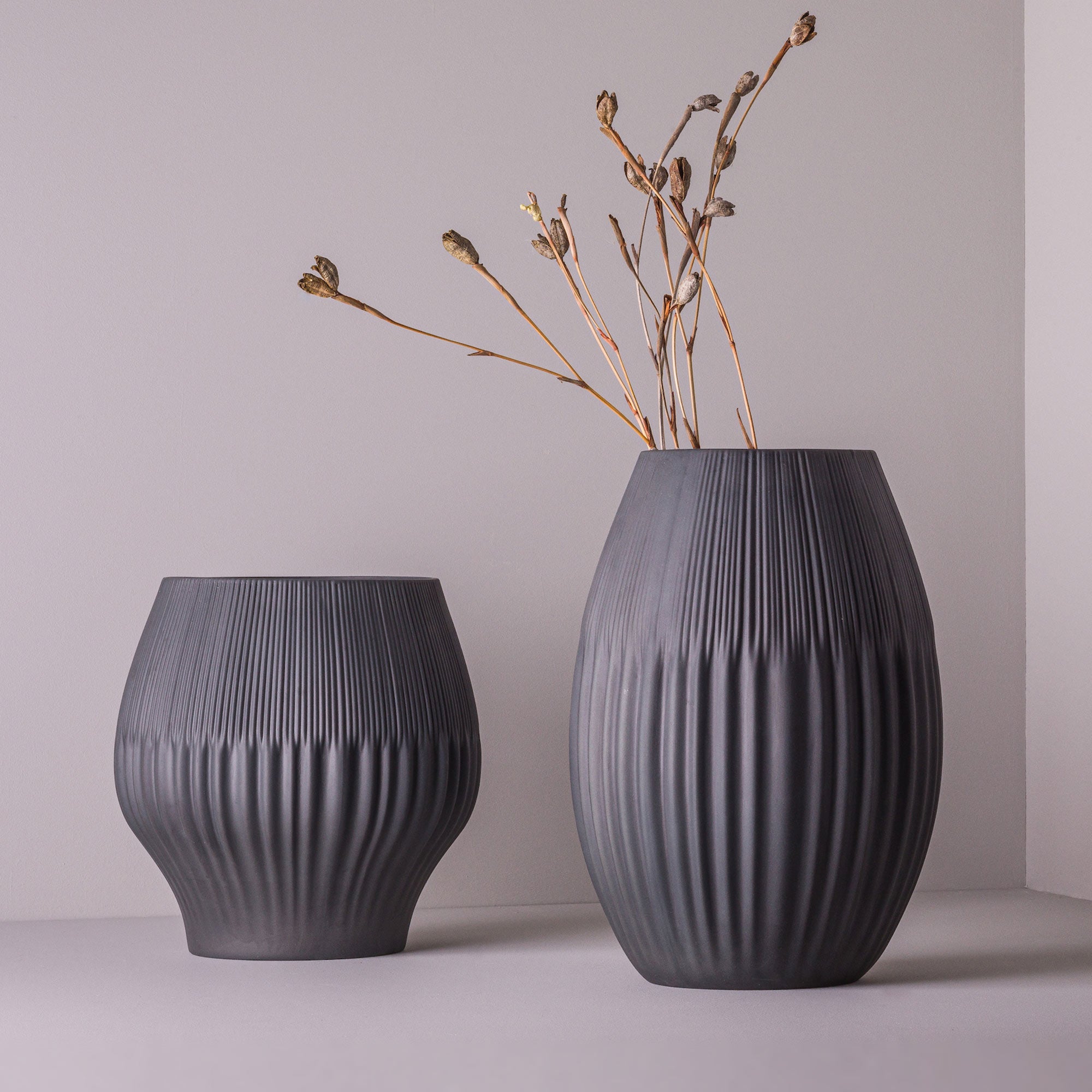 Drapeado P Porcelain Vase (h28 cm) - Holaria