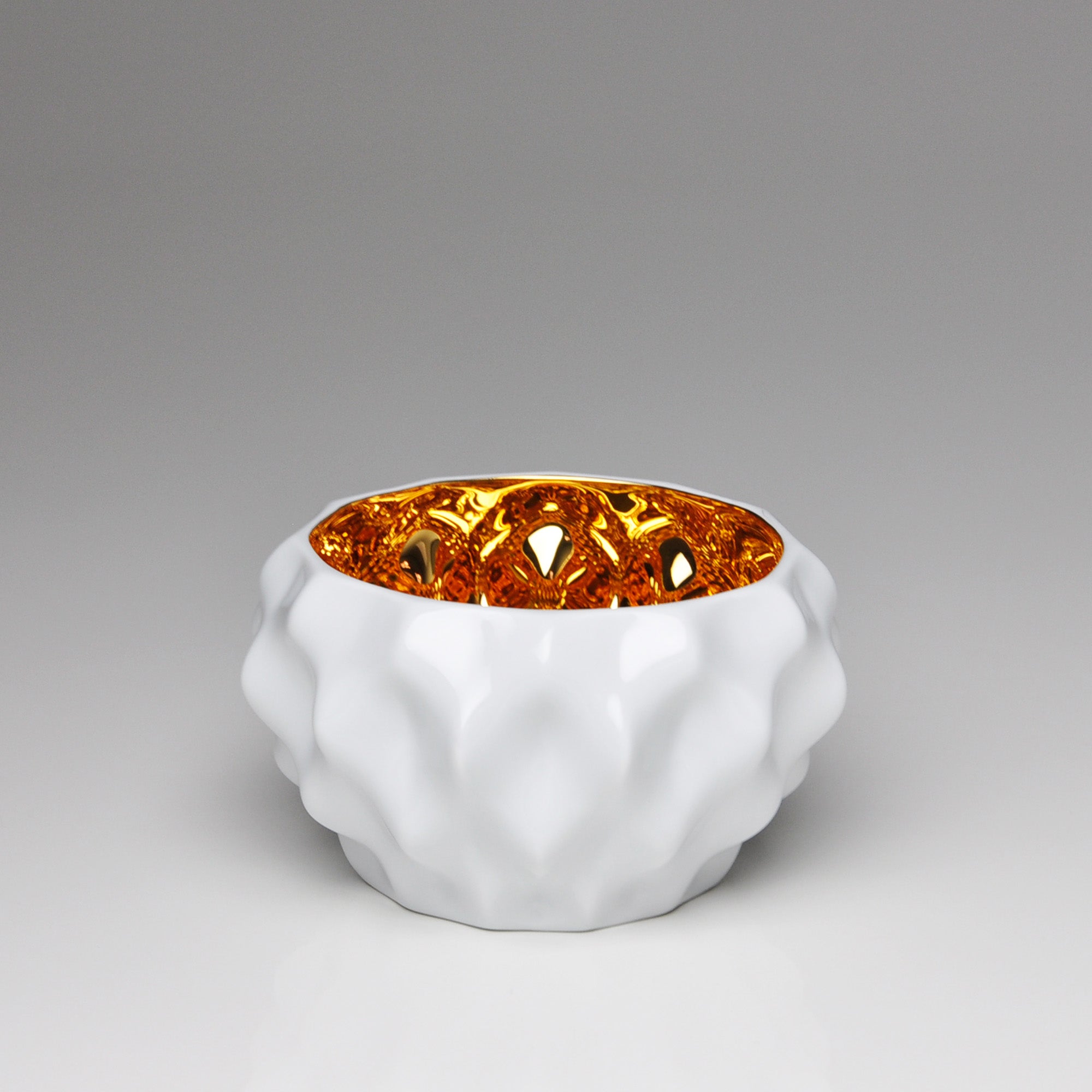Plissan GG Porcelain Pot (h20 cm) - Holaria
