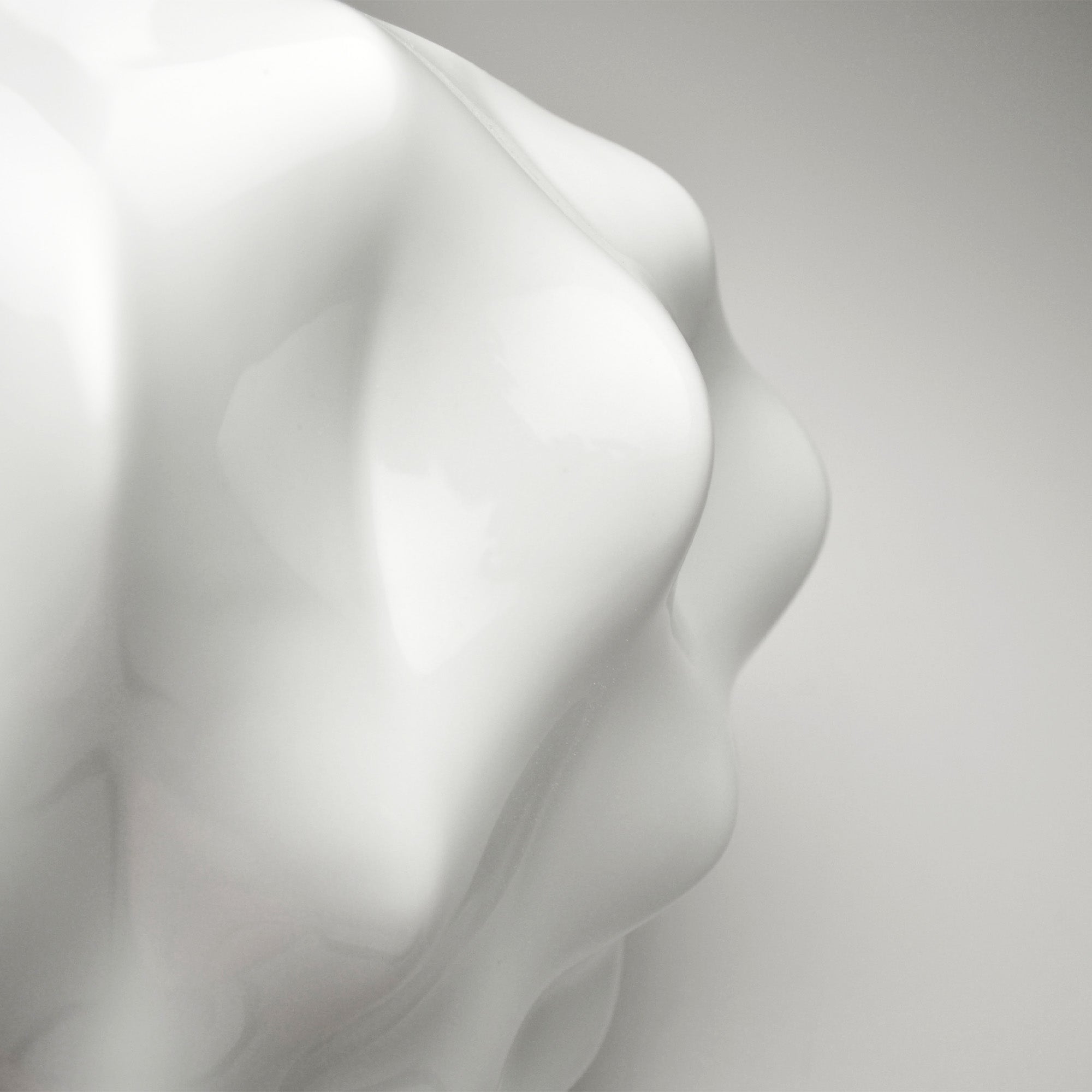 Plissan G Porcelain Vase (h40 cm) - Holaria