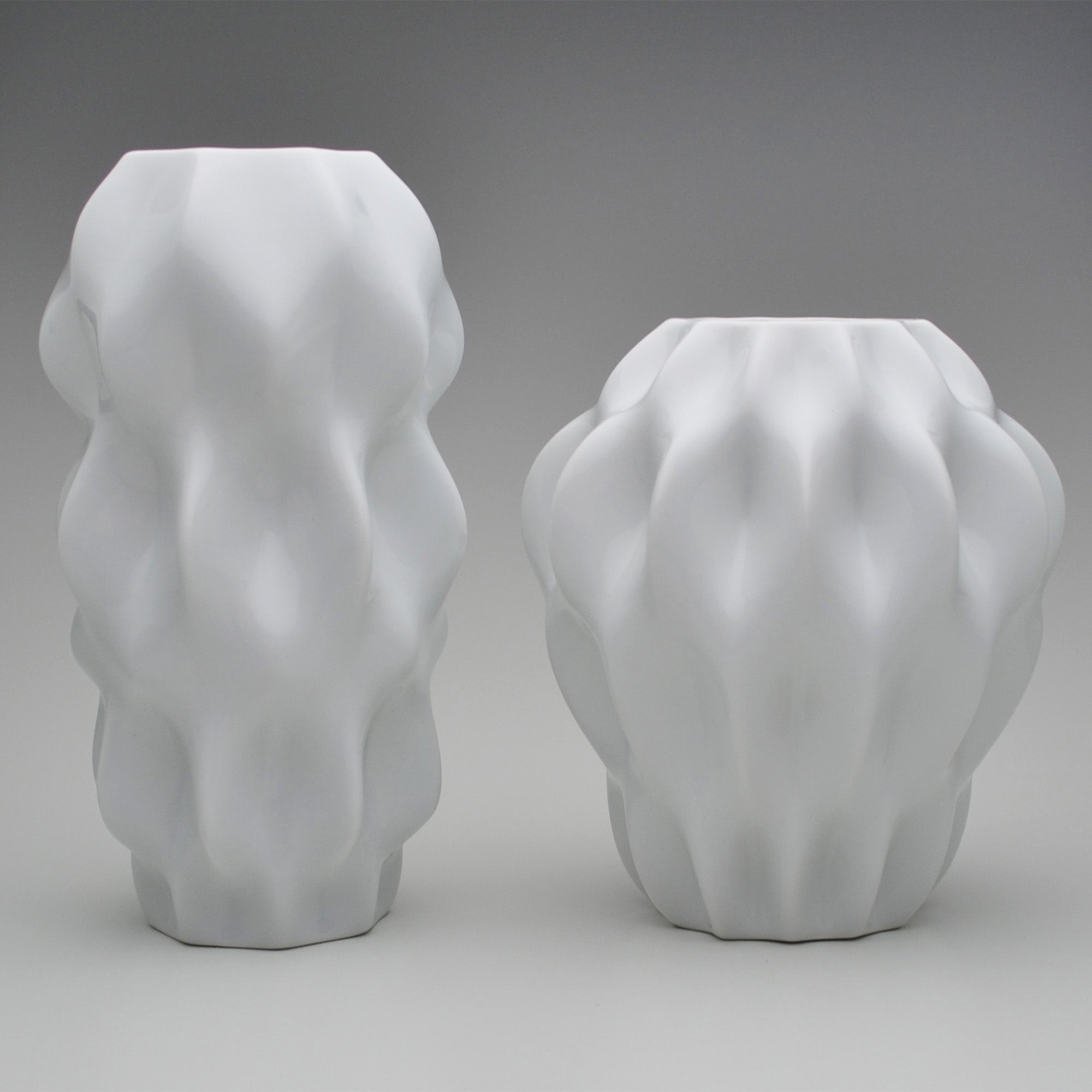 Plissan G Porcelain Vase (h40 cm) - Holaria
