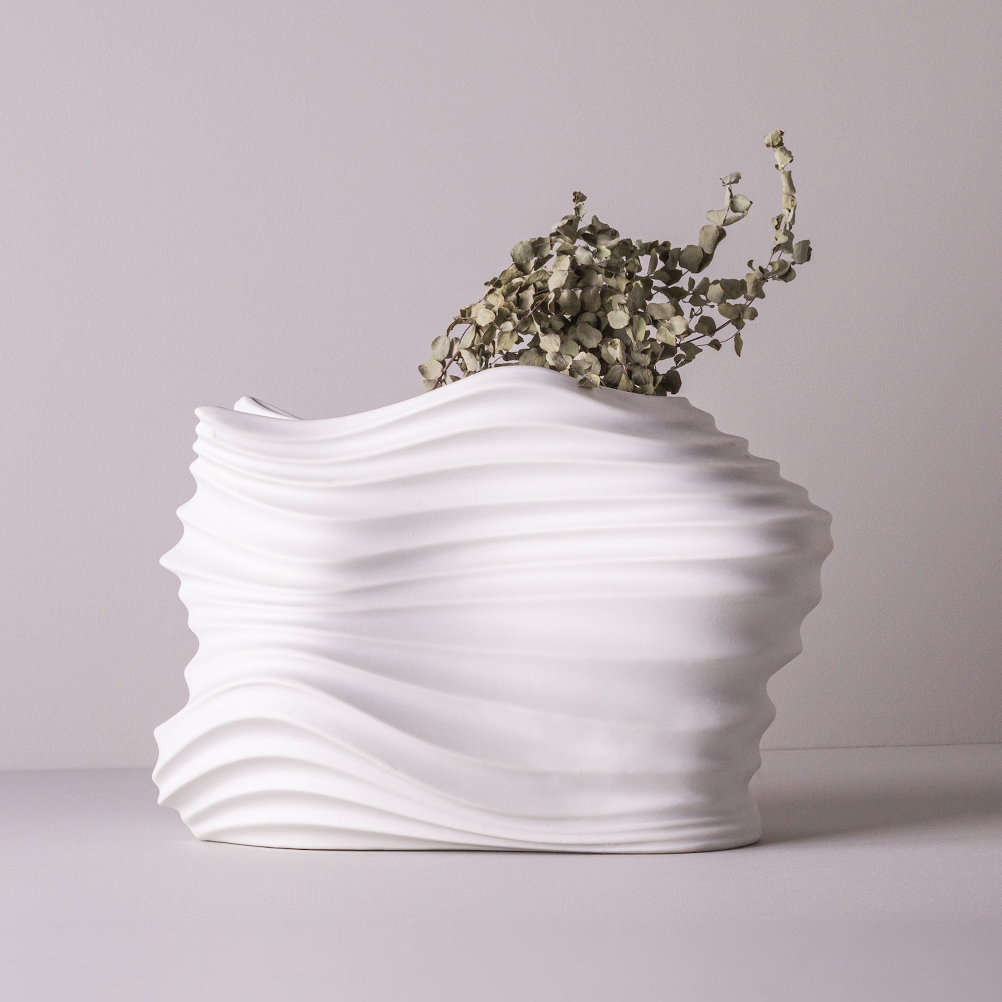 Voo P Porcelain Vase (h10 cm) - Holaria
